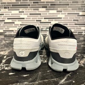 Men’s OnCloud Running Shoes